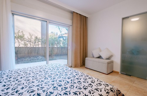 Esentepe Apartment | Cozy Central Flat w Garden 5 min to Metro in Sisli
