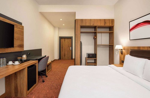 Karacabey Hotel | Ramada By Wyndham Karacabey