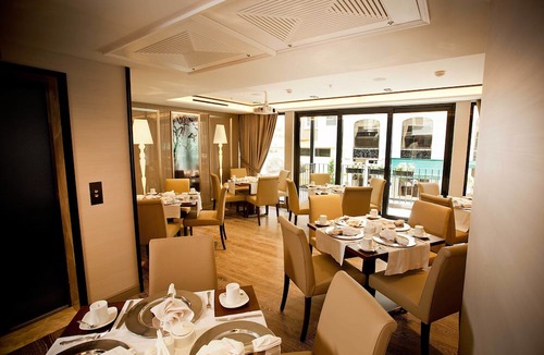 Talimhane Hotel | Hotel La Villa