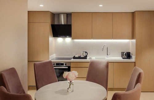Gayrettepe Hotel | Mövenpick Hotel Istanbul Bosphorus