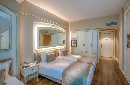 Cagaloglu Hotel | Hotel Yasmak Sultan