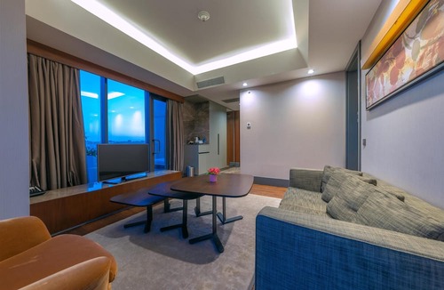 Bagcilar Hotel | Hilton Garden Inn Istanbul Airport