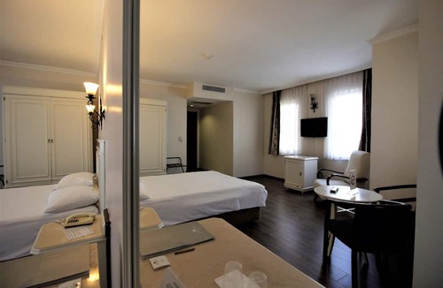 Mudanya Hotel | Montania Town Hotel Mudanya
