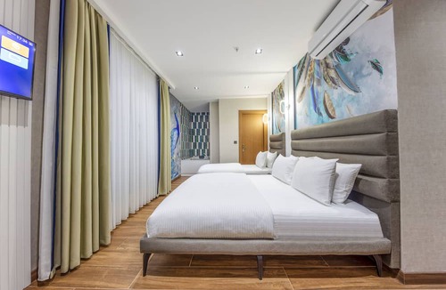 Arnavutkoy Hotel | Dem Premium Hotel - Round Trip Airport Service - Istanbul International Airport
