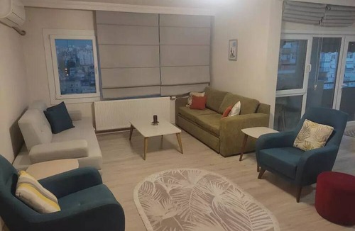 Seyhan Condo | 5 minutes to Acıbadem Hospital! Free WiFi 100 mbps