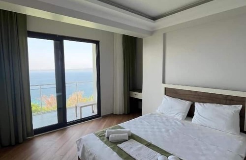 Guzelyali Bed & Breakfast | PAVLONYA GARDEN