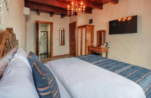 Kilitbahir Koyu Hostel | KALE KONAK 17