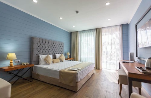 Kusadasi Resort | ADELLA BEACH RESORT HOTEL