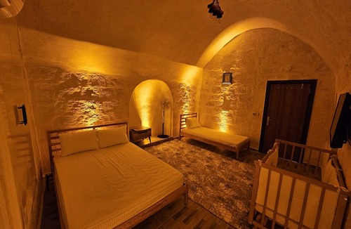 Midyat Hotel | Tarihi Midyat Acar Konağı-Butik Otel