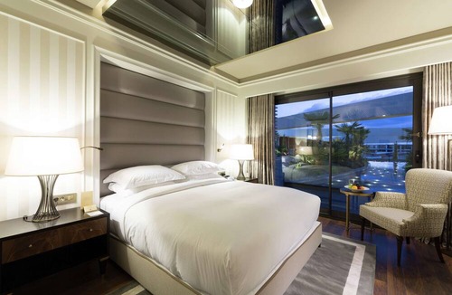 Karaoz Hotel | DoubleTree by Hilton Hotel Izmir Airport