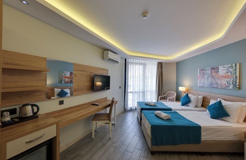 Kadnlar Denizi Mahallesi Hotel | Marti Beach Hotel
