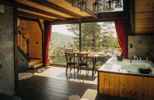 Findikli Ski Chalet | BungaLife