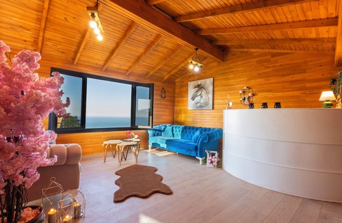 Akcaabat Ski Chalet | GALAXY BUNGALOW