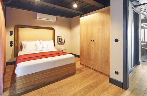 Pera Apartment | Stay Lab Residence