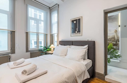 Karakoy Apartment | Galata Tower 3 Bedr, 4Showers 2WC Luxery Apartment