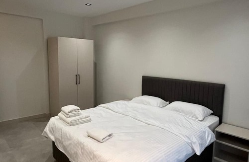 Bagbasi Apartment | Cali suit