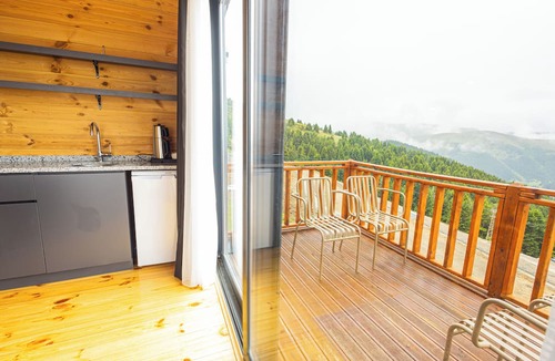 Kumbet Koyu Ski Chalet | TİMİRA DAĞ EVLERİ