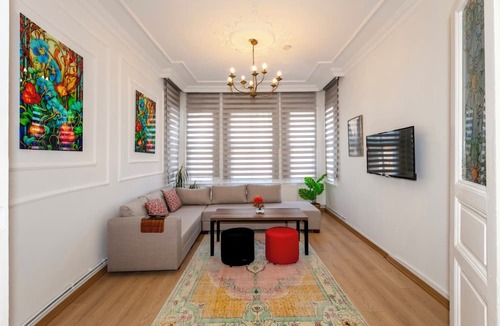 Taksim Apartment | The Heaven on Heritage Street 4-BD
