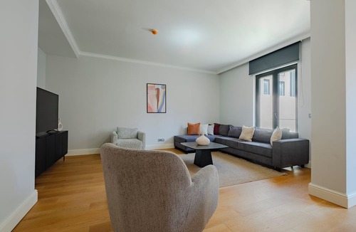 Talimhane Apartment | Perfect 3-bedroom duplex apartment with AC in delightful İstanbul