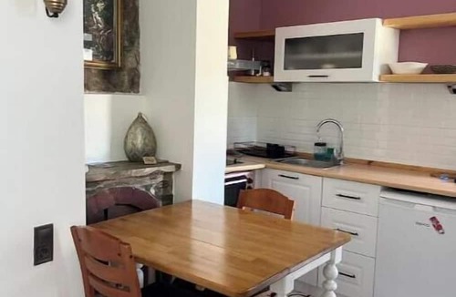 Canakkale House | Stone House, Lavender Guest House in the center of Imroz