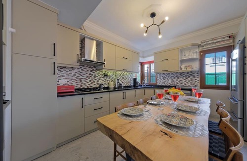 Fethiye City Center Villa | ilyaholidayhomes villa ekinoks 4-bedroom villa with AC in cool Fethiye