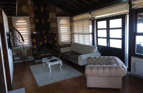 Unye Ski Chalet | ÇINARSUYU TABİAT PARKI BUNGALOV