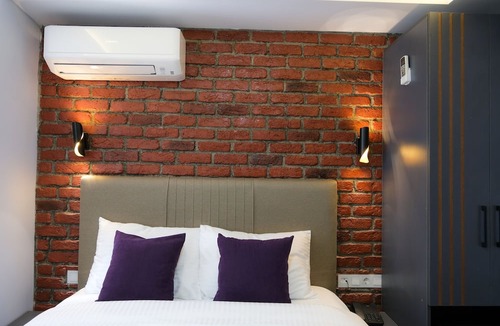 Taksim Apartment | Yellow Mansion
