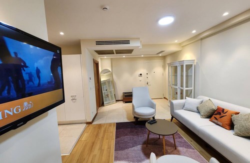 Gumussuyu Mahallesi Apartment | Perfect Residence Taksim with pool