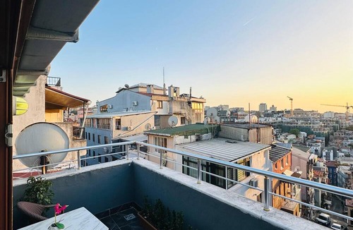 Harbiye Apartment | SITANDART KİNG ROOM