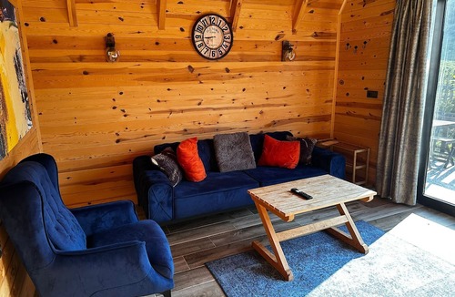 Ardesen Cabin | Seversin Suit Bungalov