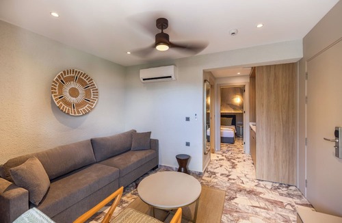 Icmeler Apartment | Club Aquarium