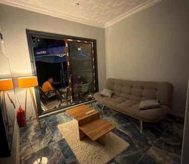 Yeniciftlik Apartment | Thrace Cozy Pool House Pet Friendly
