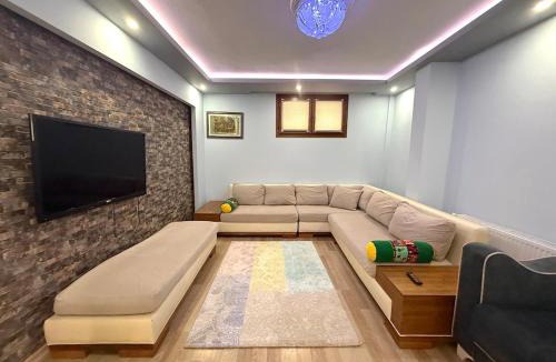 Ayvalik House | Ayvalık Garden Flat Near Sarımsaklı Beach