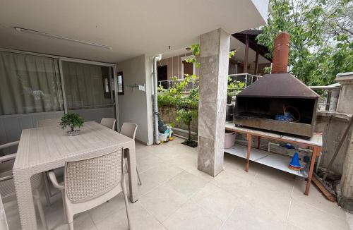 Ayvalik House | Ayvalık Garden Flat Near Sarımsaklı Beach