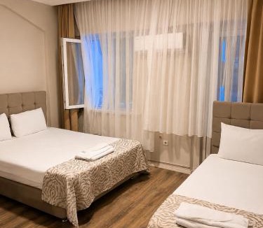 Ulus Hotel | Kenedi Otel