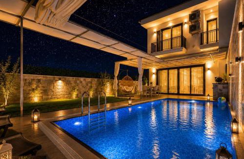 Dosemealti Villa | Deluxe Villa Antalya City