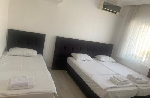 Akcay Hotel | İstanbul Sahil Otel