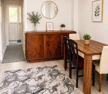 Balat House | Twin Double X2 Room