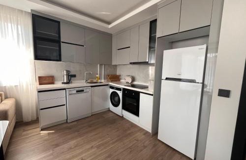 Okurcalar Apartment | Alanya Okurcalar 126 m Havuzlu Bir Yatak Odalı Daire