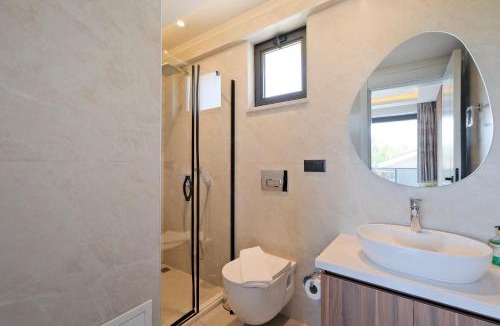 Oludeniz Villa | Luxury Villa Heated Pool & Spa