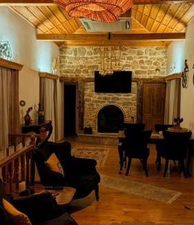 Ancient Side Villa | Mondovilla a charming villa in ancient Side near the theatre just 60 meters from the beach