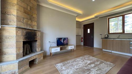 Unye House | May Villas Cet Mountain 2-1 Bungalow 205