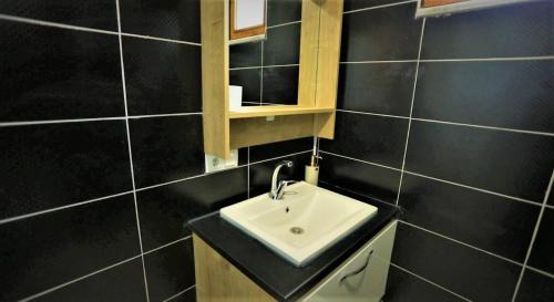 Unye House | May Villas Cet Mountain 2-1 Bungalow 207