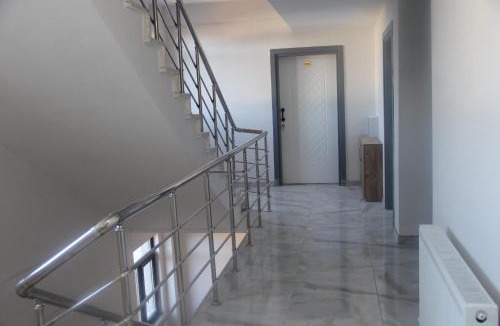 Cerkes Hotel | Tarihi Çerkeş Kemer Otel
