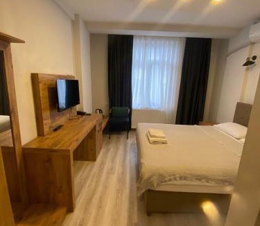Cerkes Hotel | Tarihi Çerkeş Kemer Otel