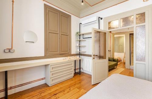 Balat House | Iconic 5-Bedroom Historic Mansion