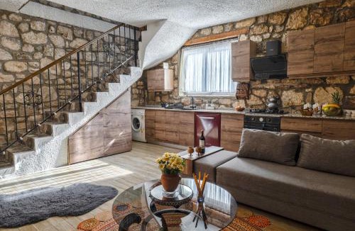 Karaburun Villa | Kösedere Stone Houses