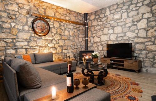 Karaburun Villa | Kösedere Stone Houses