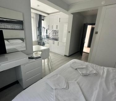 Cesme Apartment | Cicek Apart Hotel