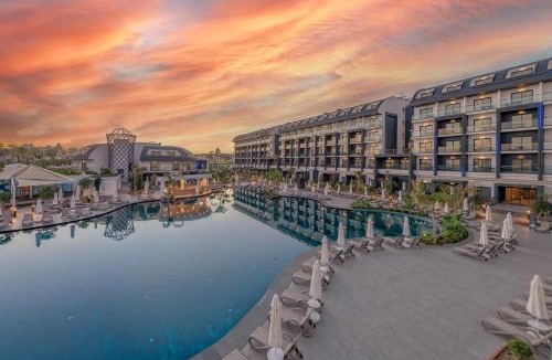 Gundogdu Hotel | Royal Atlantis Icon
